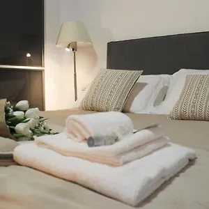 https://pantheon-grand-suite.it-romehotels.com